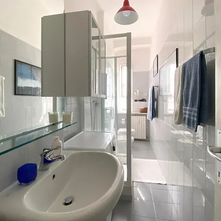 Cozy And Bright One-bedroom Near Metro3 *